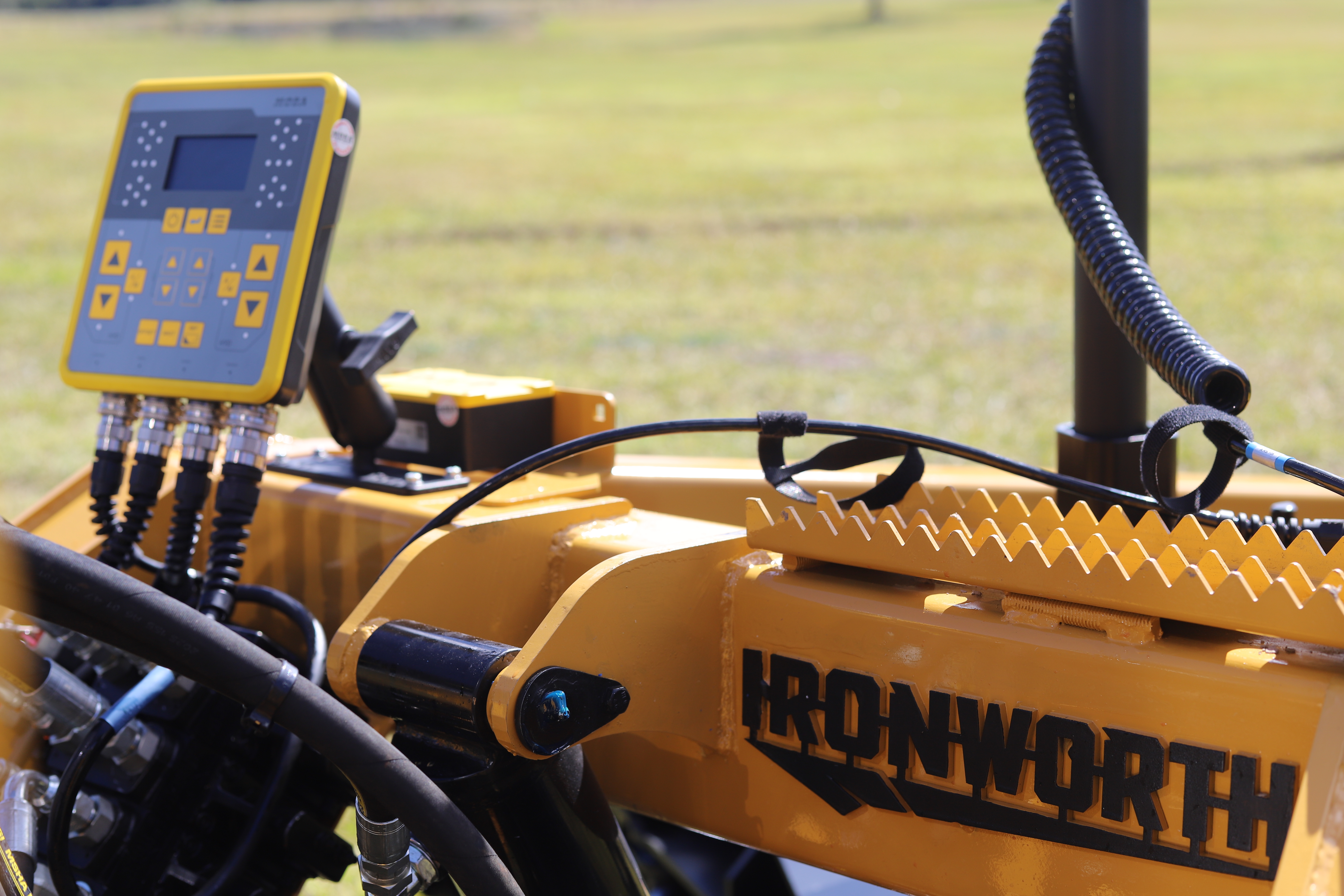 Ironworth Auto Grade Slope Assist